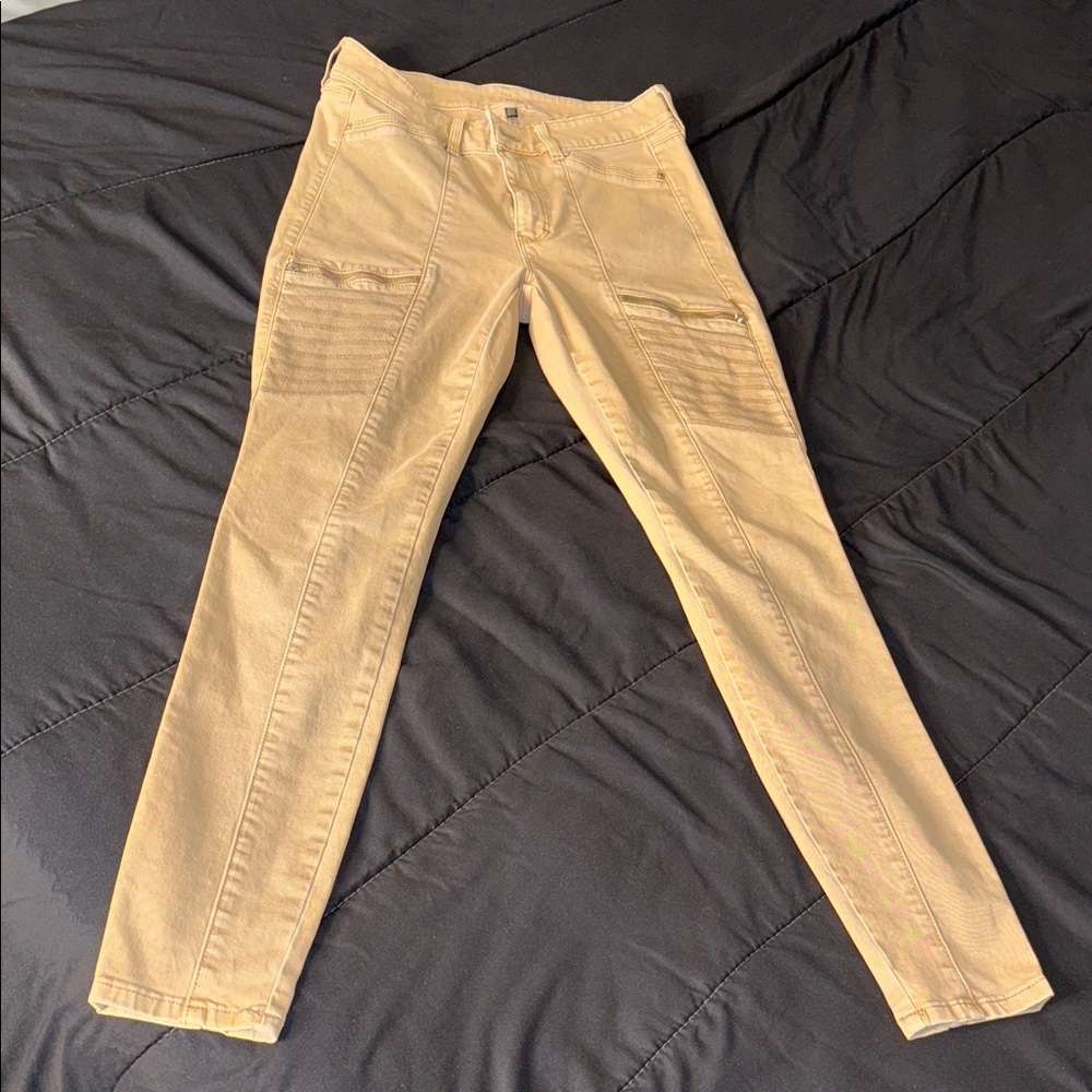 Stylish Tan Skinny Jeans